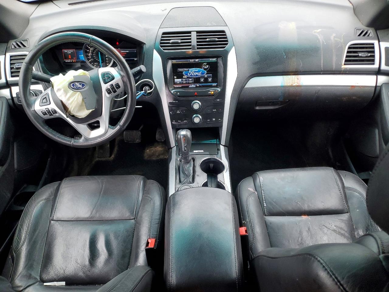 2015 FORD EXPLORER XLT photo 8