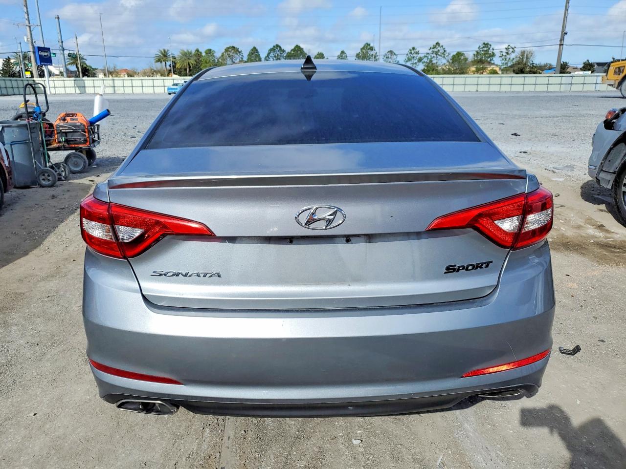 2016 HYUNDAI SONATA SPORT photo 11