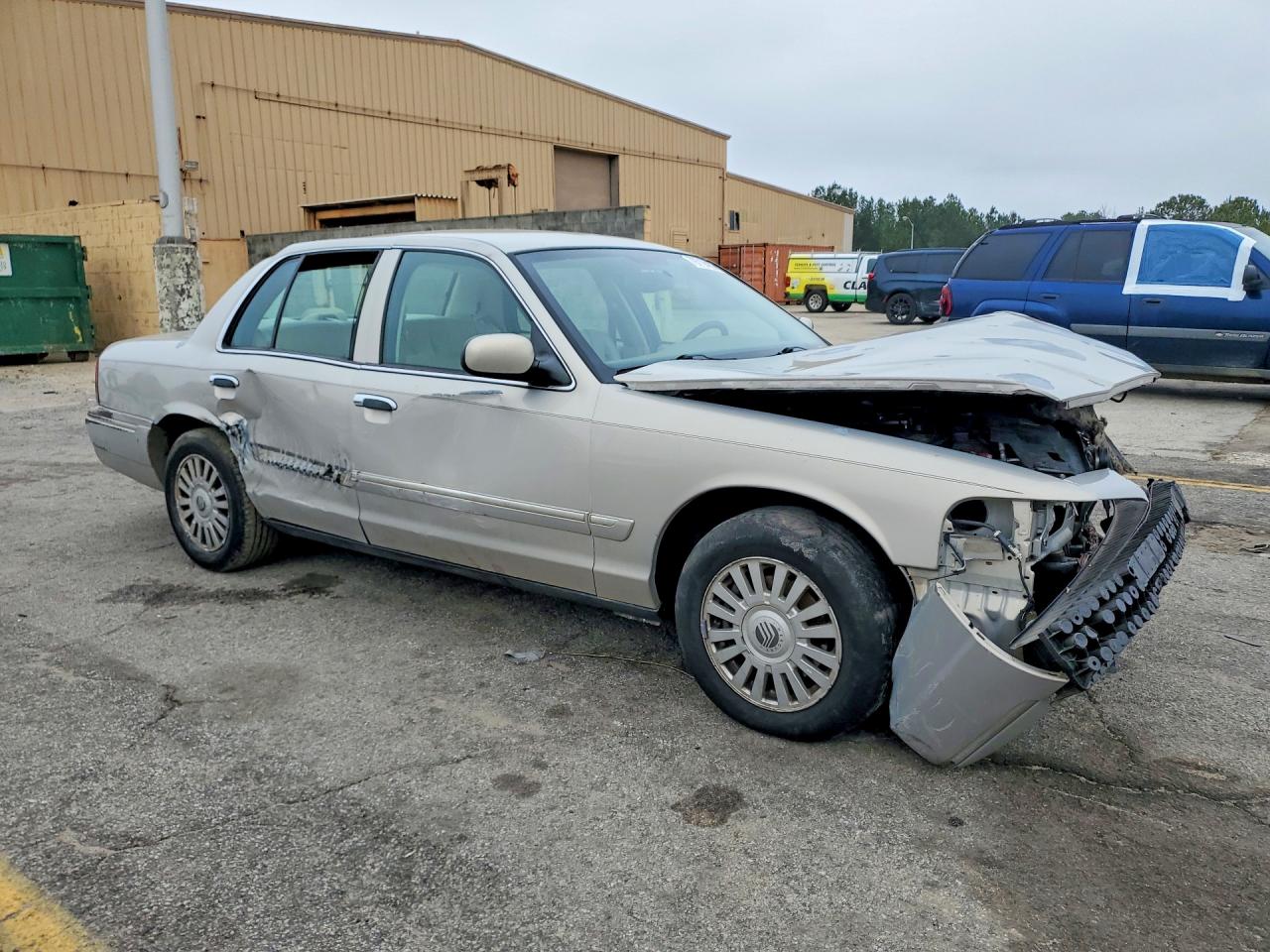 2008 MERCURY GRAND MARQUIS LS photo 4