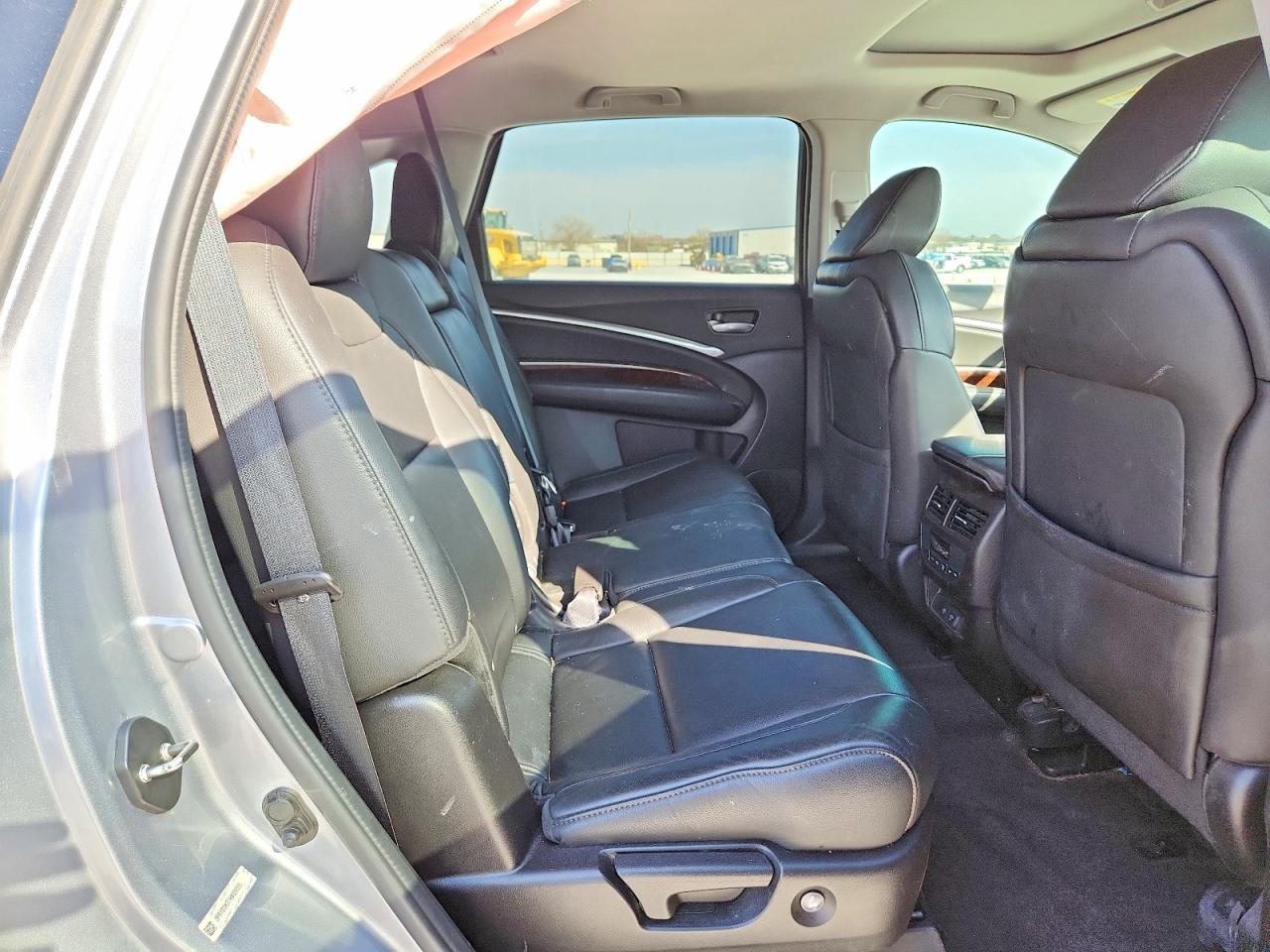 2017 ACURA MDX photo 21