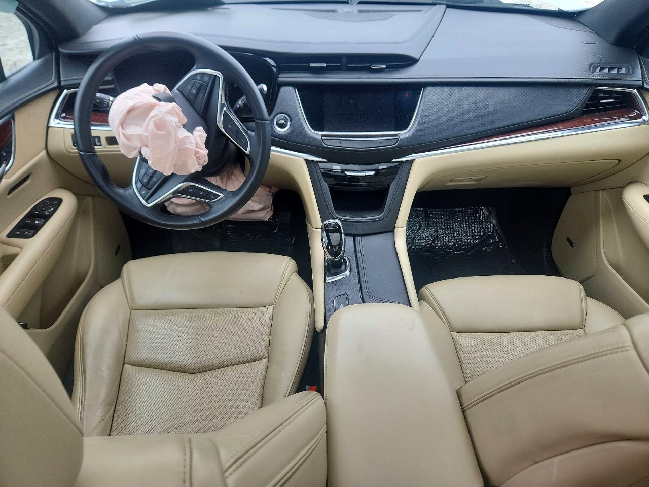2018 CADILLAC XT5 LUXURY photo 8