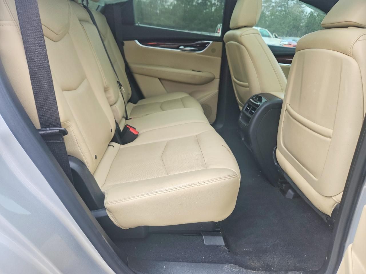 2018 CADILLAC XT5 LUXURY photo 11