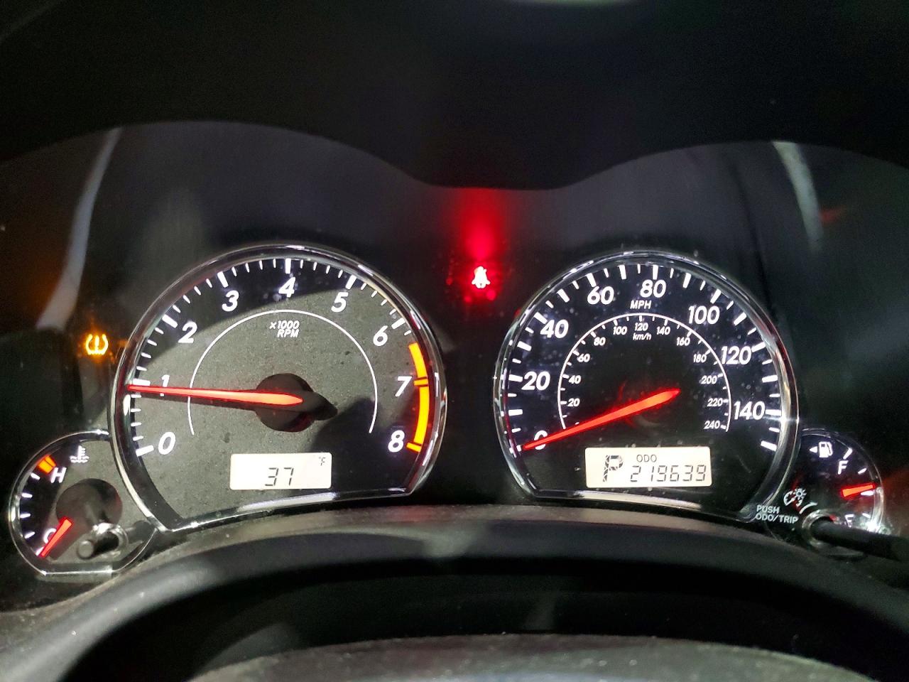 2012 TOYOTA COROLLA S photo 17
