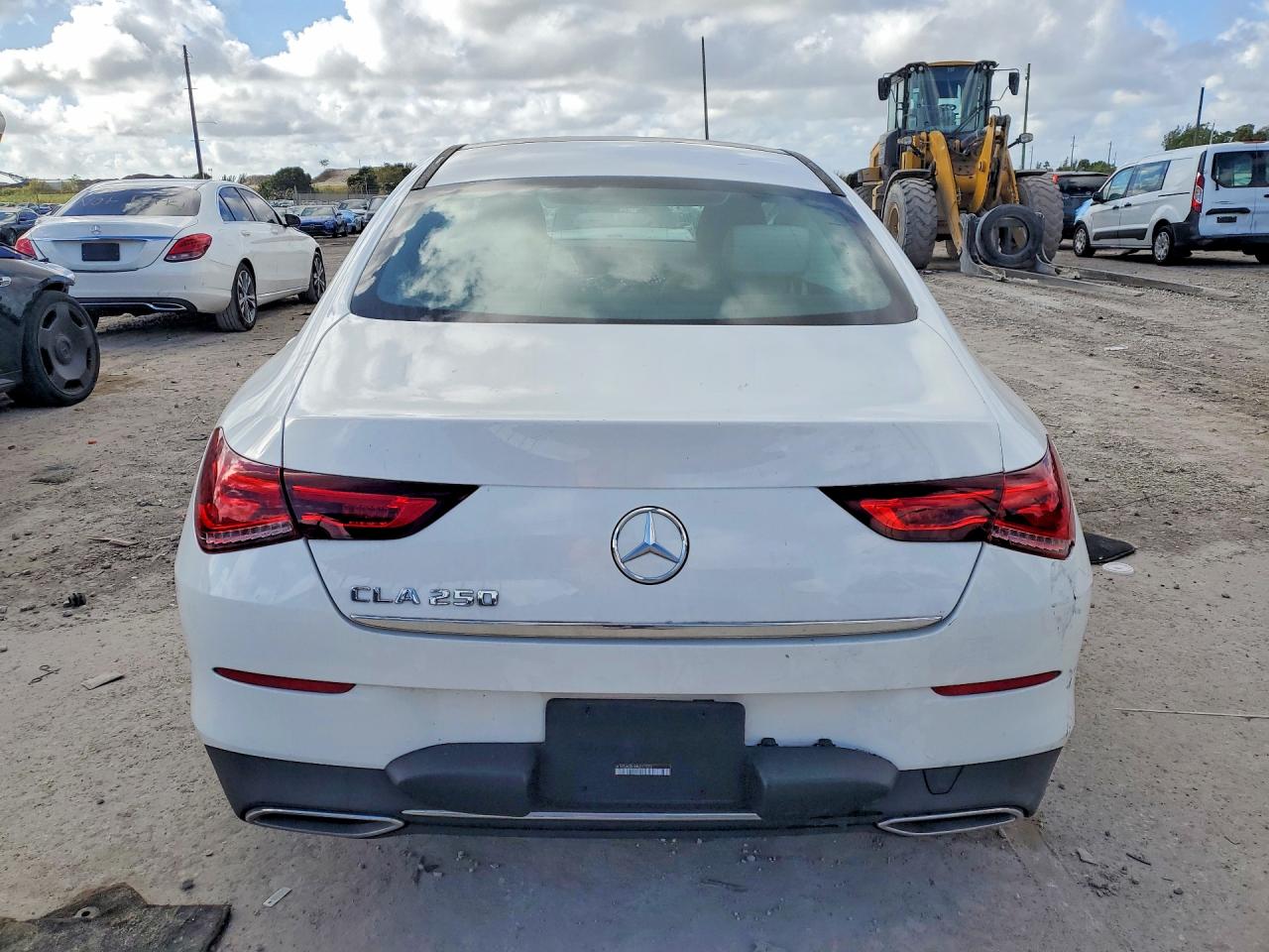 2021 MERCEDES-BENZ CLA 250 photo 11