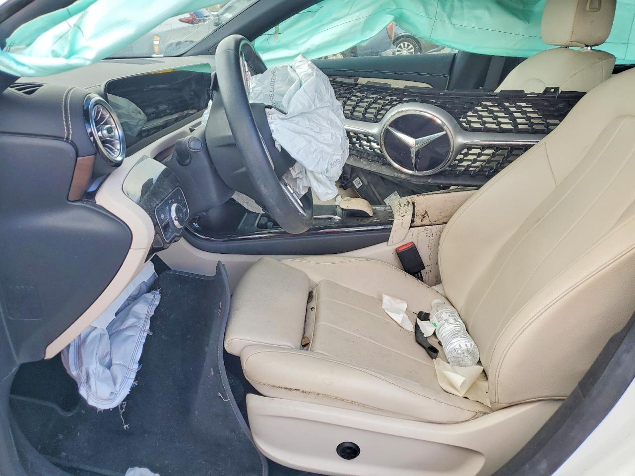 2021 MERCEDES-BENZ CLA 250 photo 13