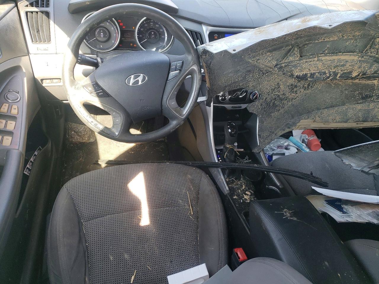 2011 HYUNDAI SONATA GLS photo 15