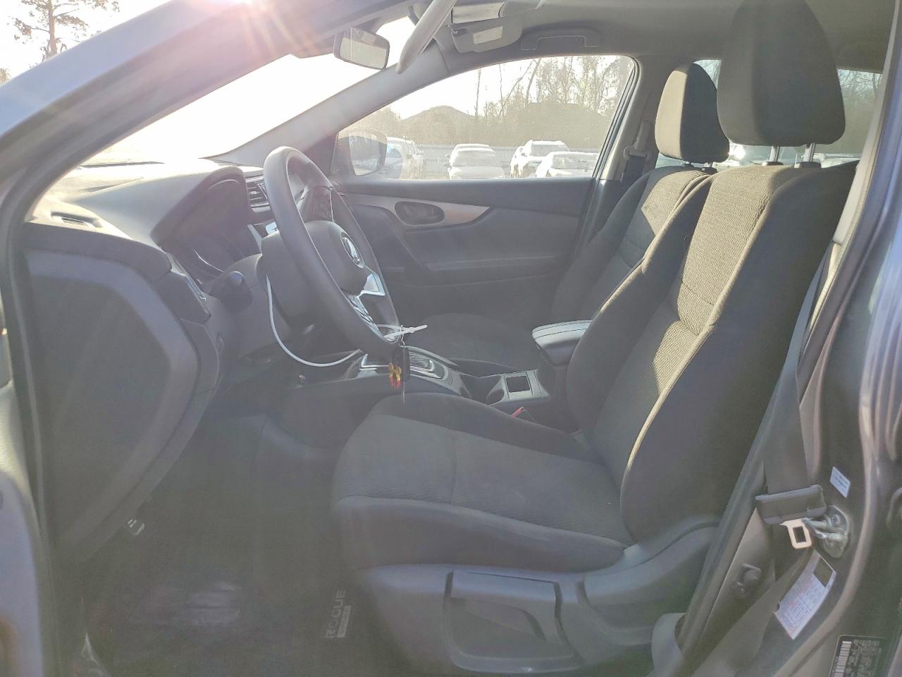 2020 NISSAN ROGUE SPORT S photo 13