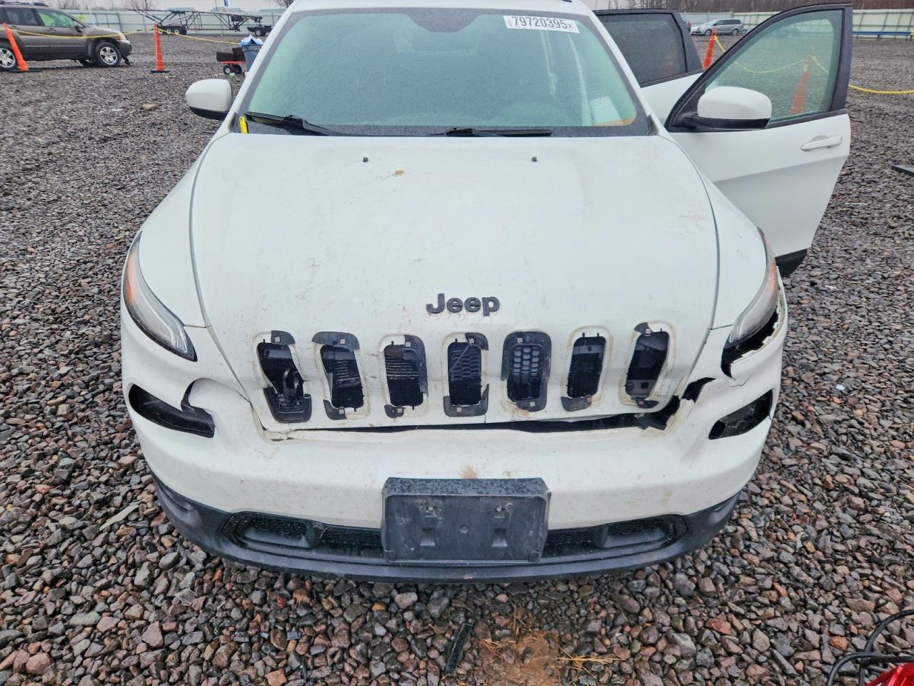 2016 JEEP CHEROKEE LATITUDE photo 11