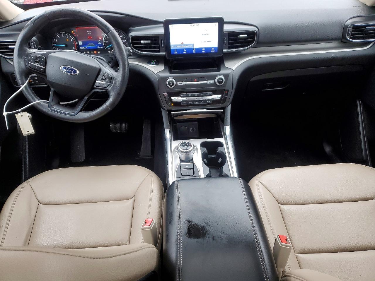 2020 FORD EXPLORER XLT photo 8