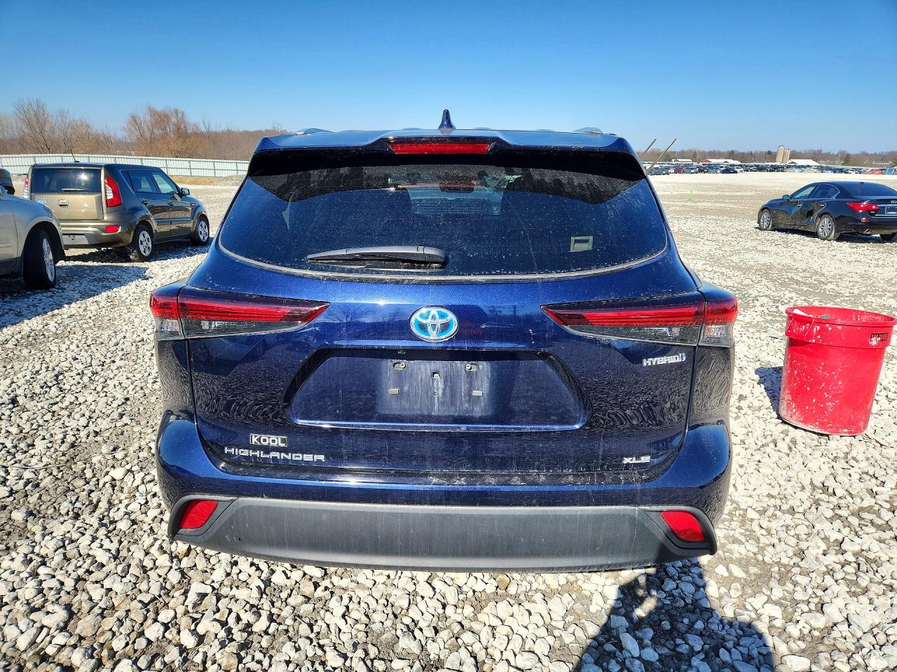 2024 TOYOTA HIGHLANDER HYBRID XLE photo 16