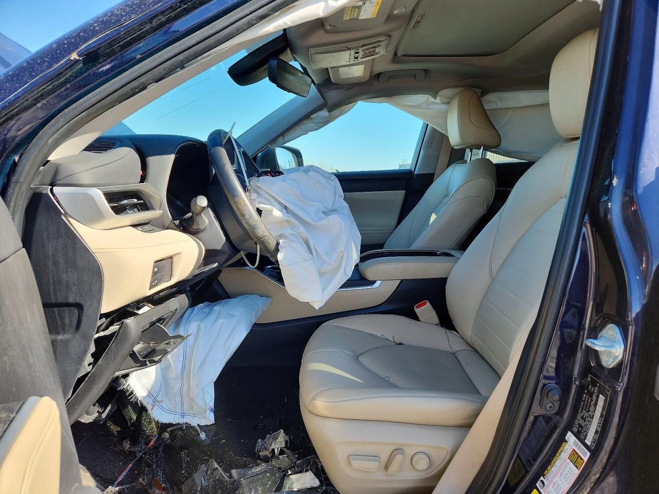2024 TOYOTA HIGHLANDER HYBRID XLE photo 19