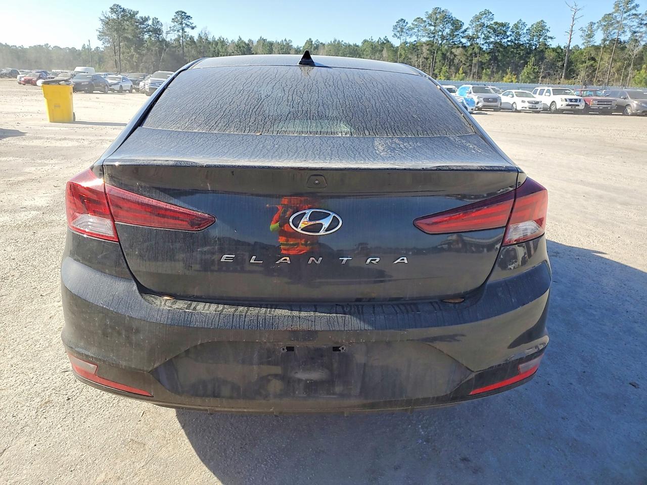 2019 HYUNDAI ELANTRA VALUE EDITION photo 11
