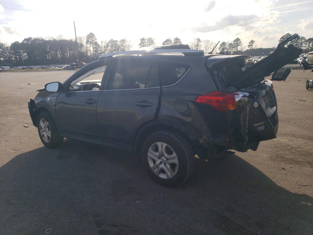 2015 TOYOTA RAV4 LE photo 2