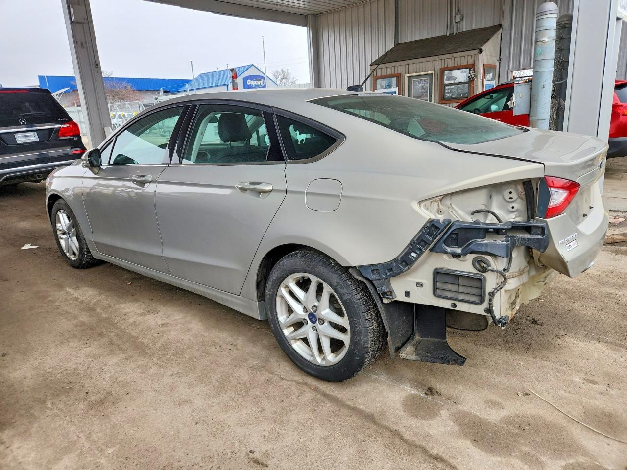 2015 FORD FUSION SE photo 3