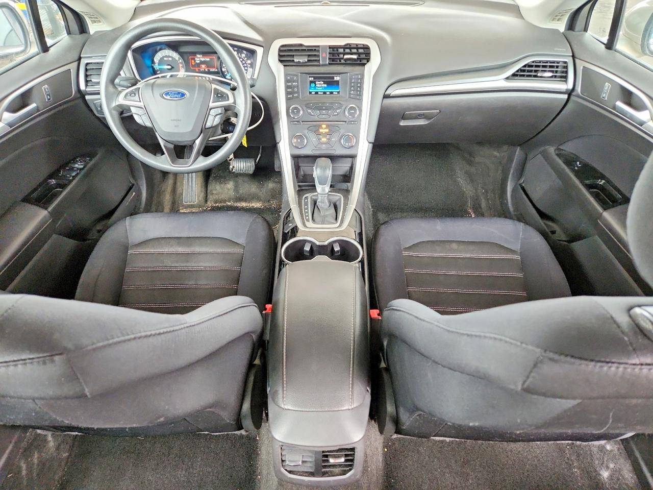2015 FORD FUSION SE photo 15