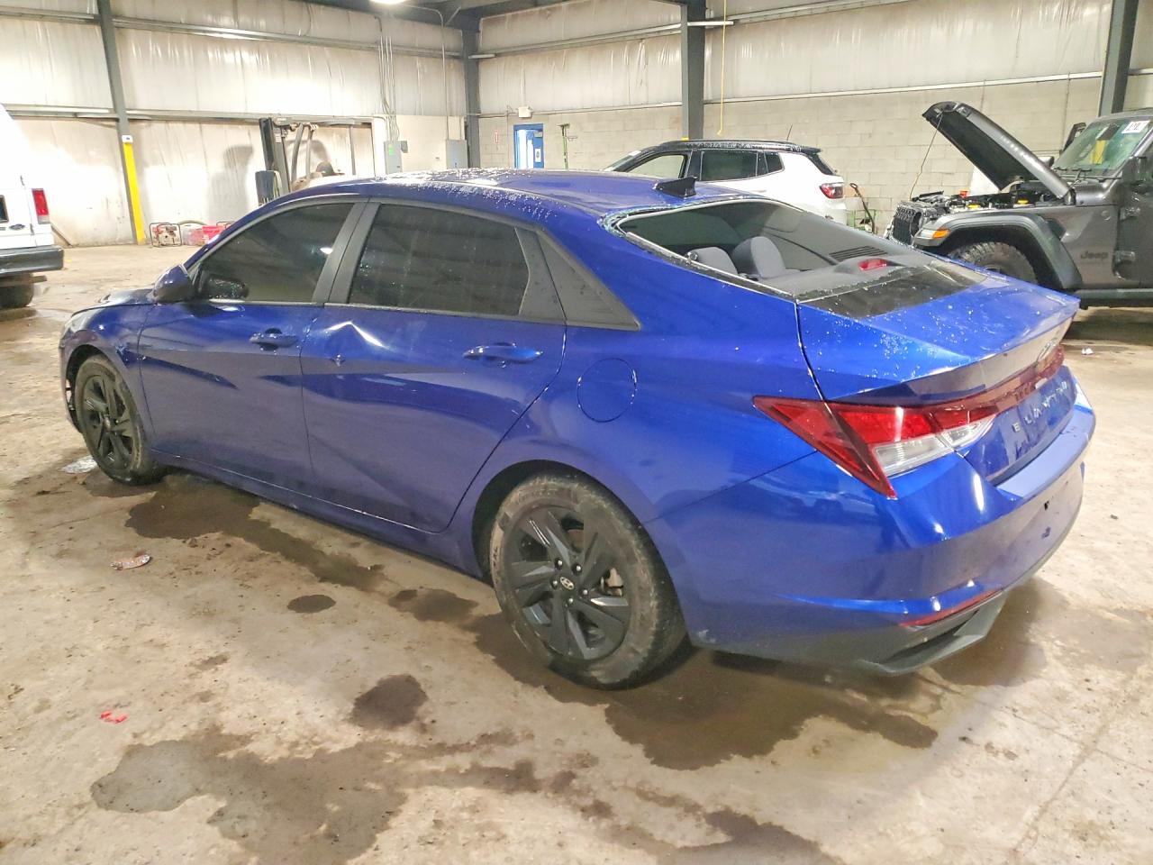 2022 HYUNDAI ELANTRA SEL photo 2