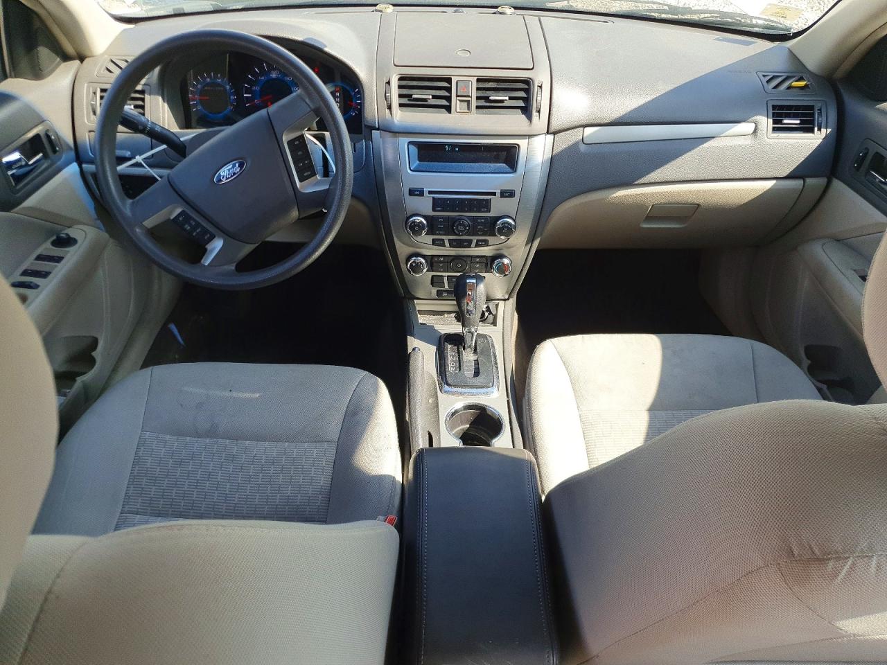 2011 FORD FUSION photo 8