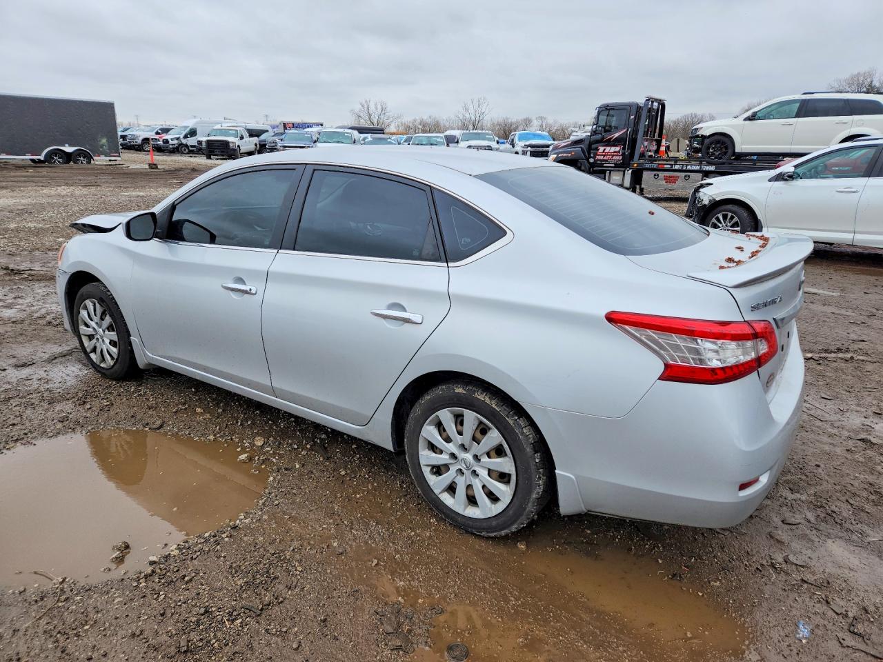 2013 NISSAN SENTRA S photo 2