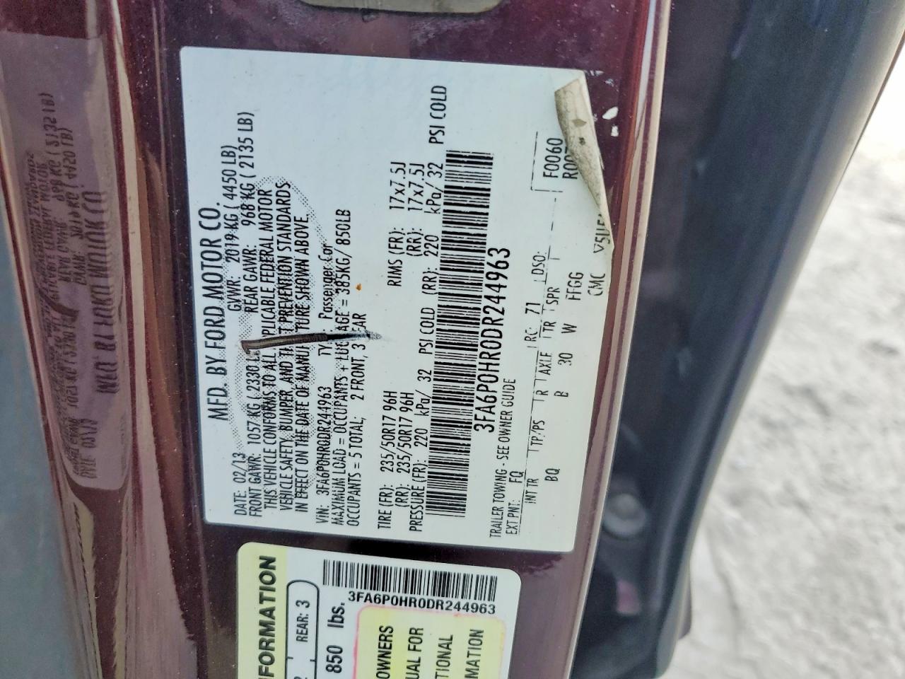 2013 FORD FUSION SE photo 34