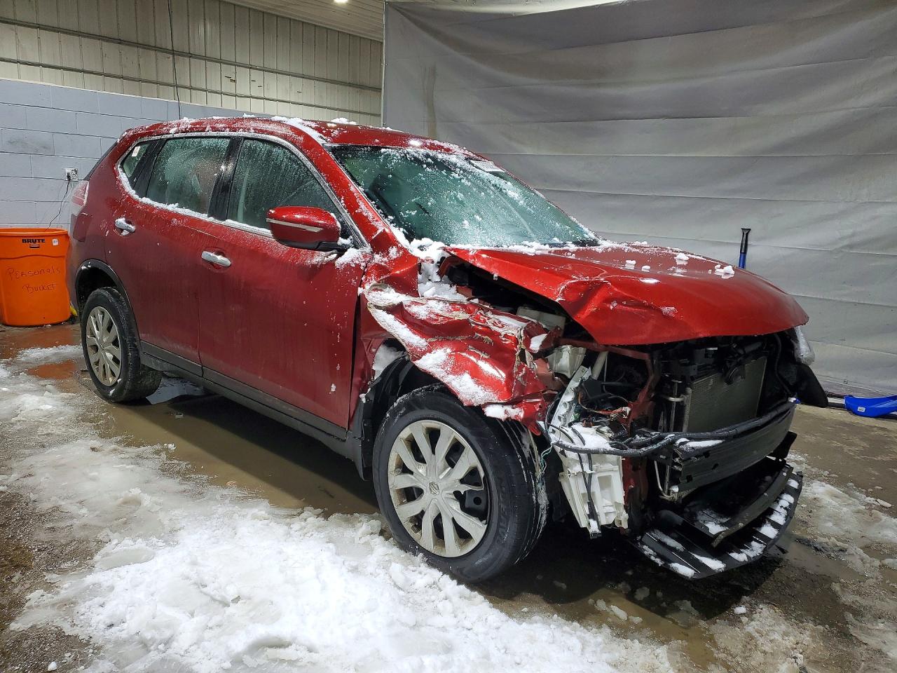 2014 NISSAN ROGUE S photo 4