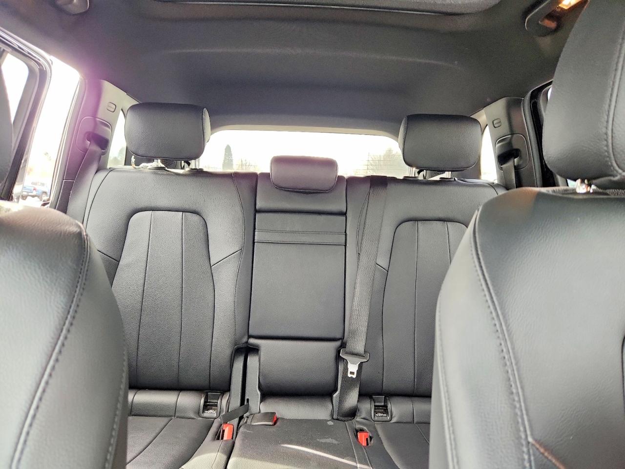 2021 MERCEDES-BENZ GLB 250 4MATIC photo 10