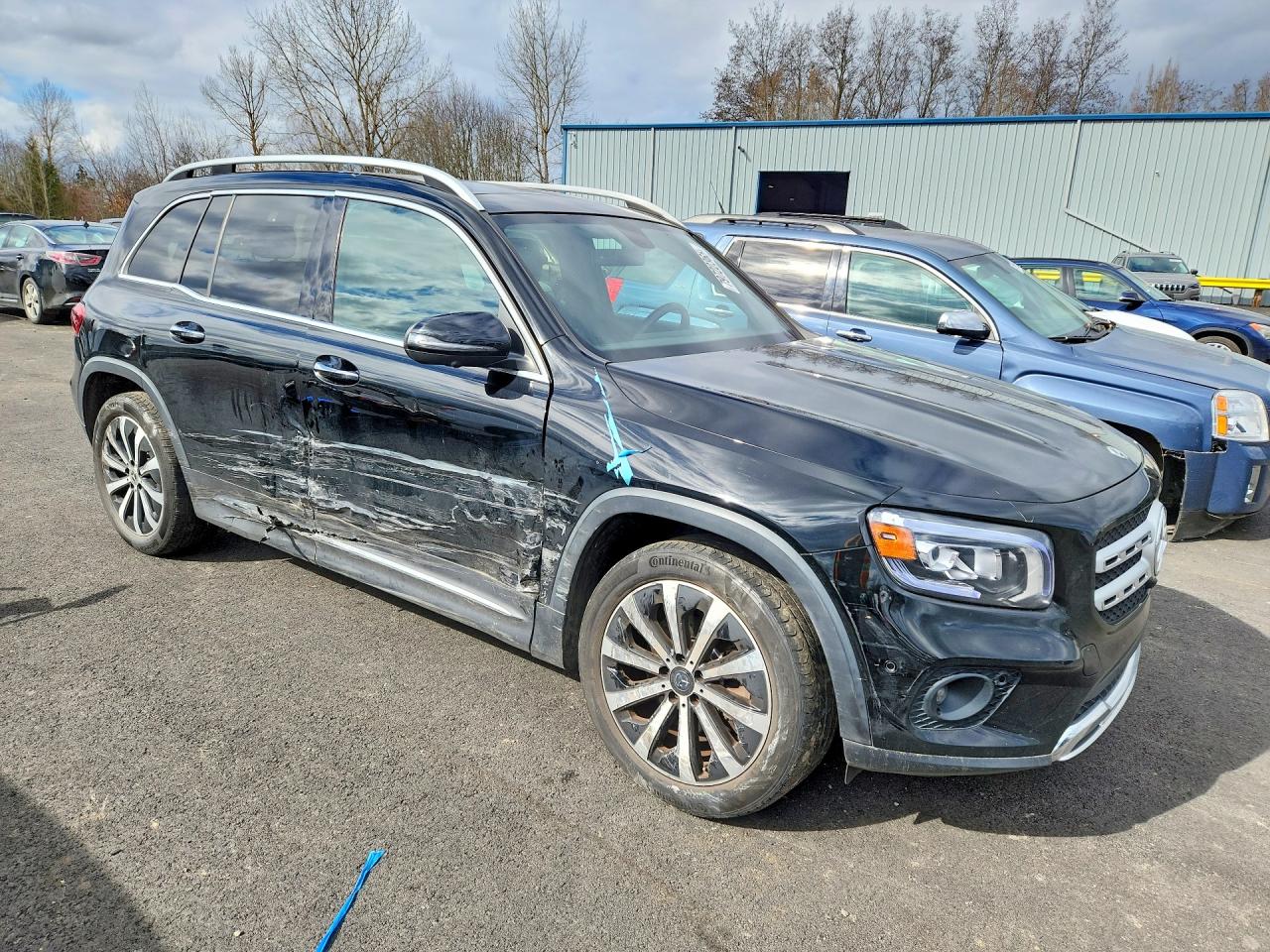 2021 MERCEDES-BENZ GLB 250 4MATIC photo 4