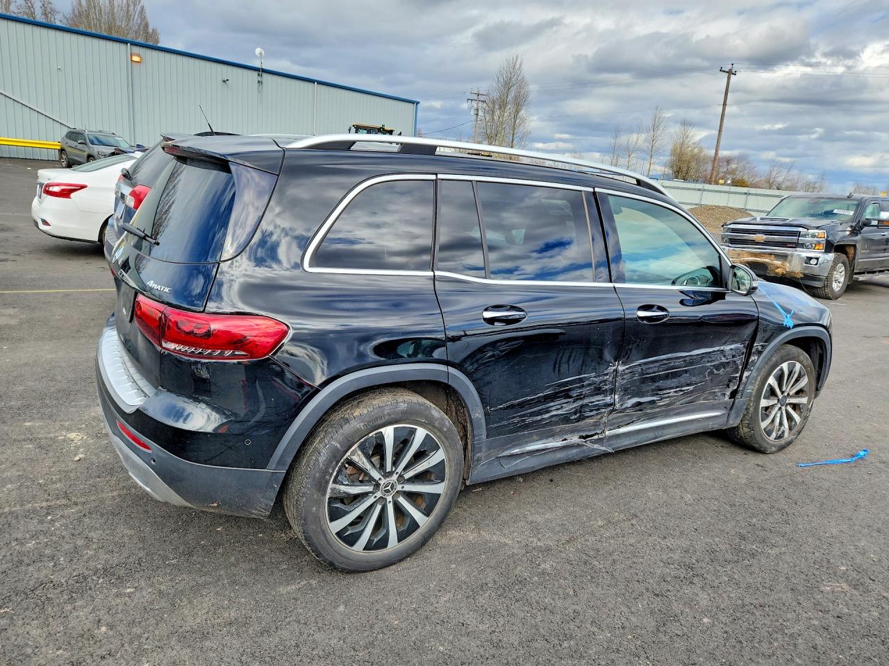 2021 MERCEDES-BENZ GLB 250 4MATIC photo 3