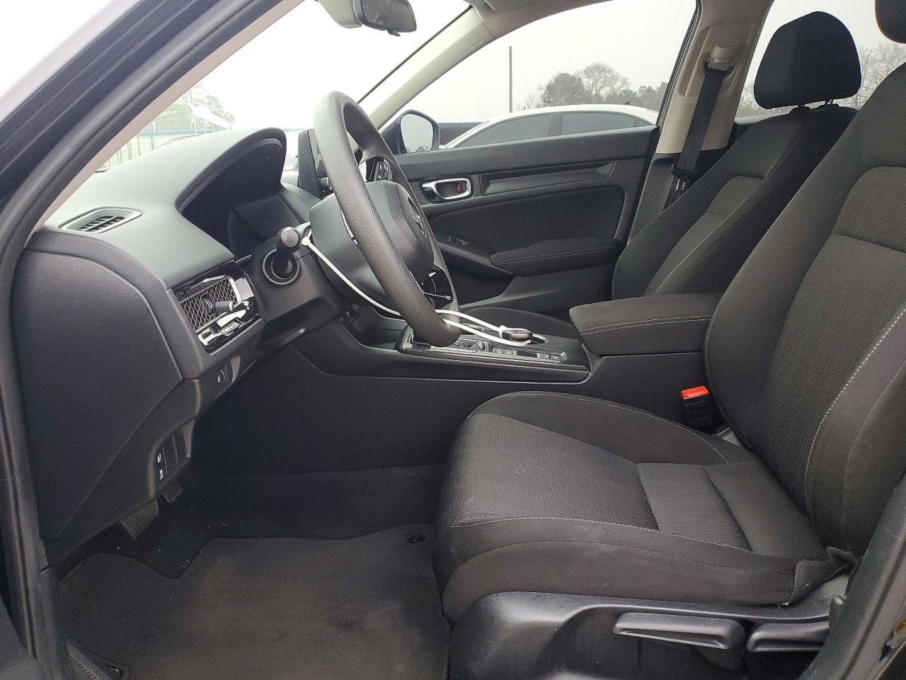 2022 HONDA CIVIC LX photo 7
