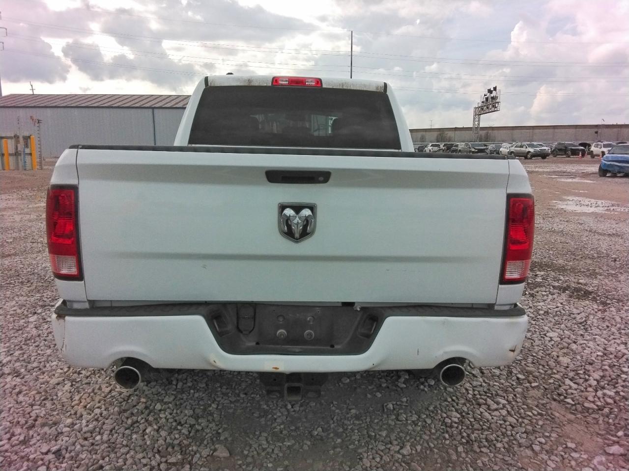 2013 RAM 1500 ST photo 6