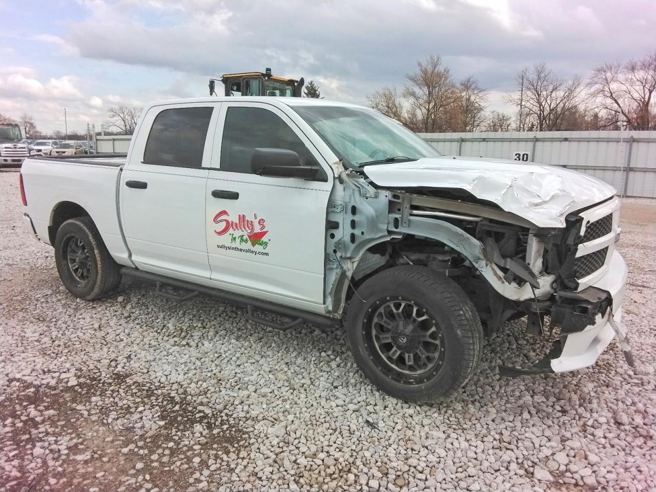 2013 RAM 1500 ST photo 4
