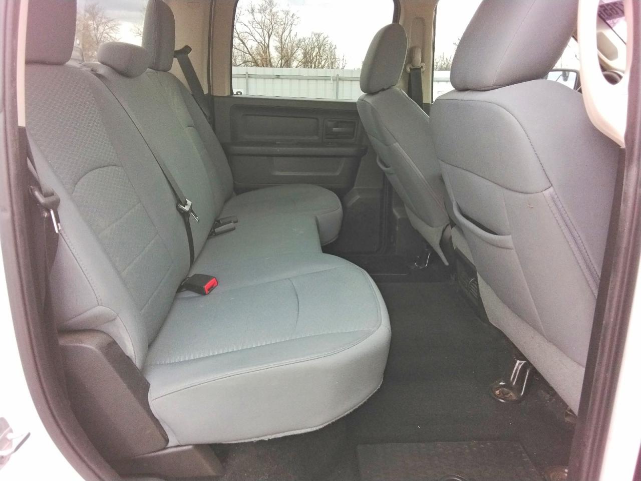 2013 RAM 1500 ST photo 10