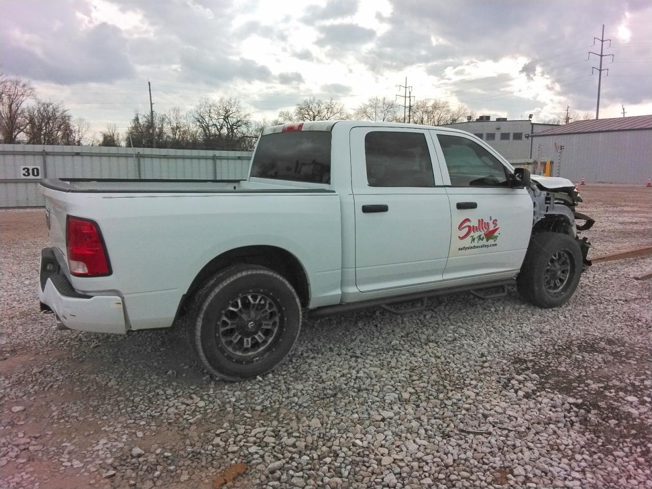 2013 RAM 1500 ST photo 3