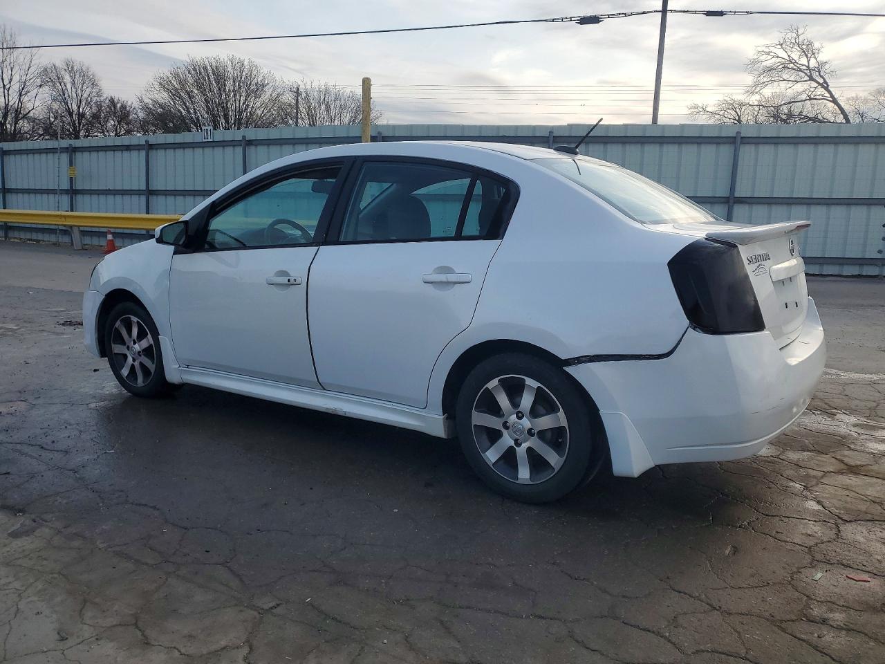 2012 NISSAN SENTRA 2.0 photo 4