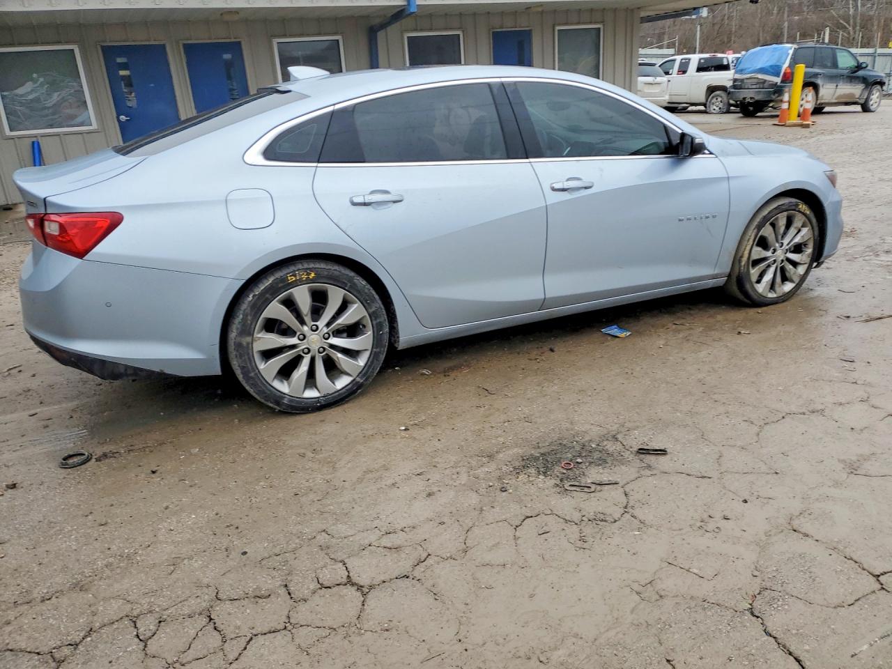 2018 CHEVROLET MALIBU PREMIER photo 5