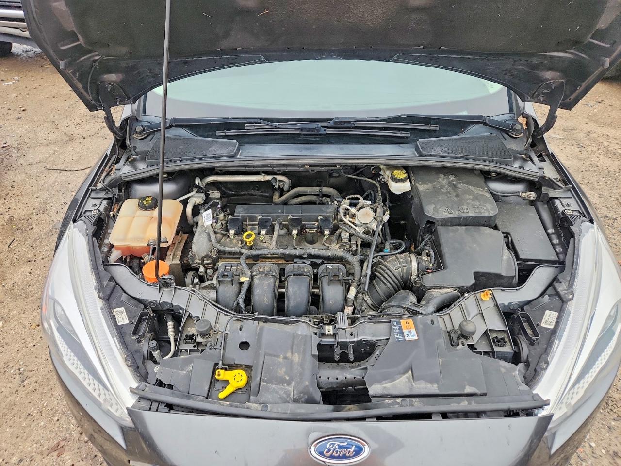 2018 FORD FOCUS SE photo 31