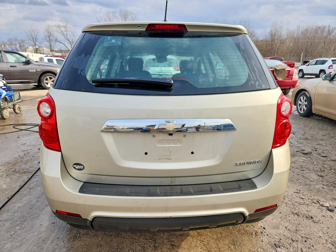 2015 CHEVROLET EQUINOX LS photo 11