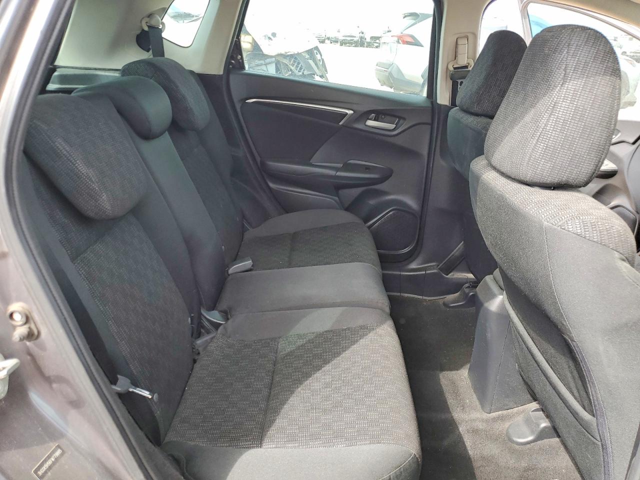 2015 HONDA FIT LX photo 10