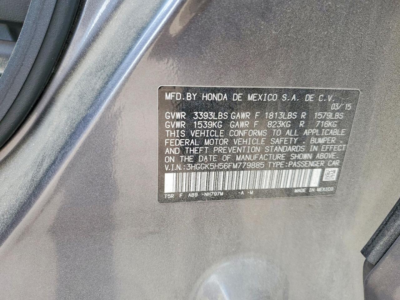 2015 HONDA FIT LX photo 13