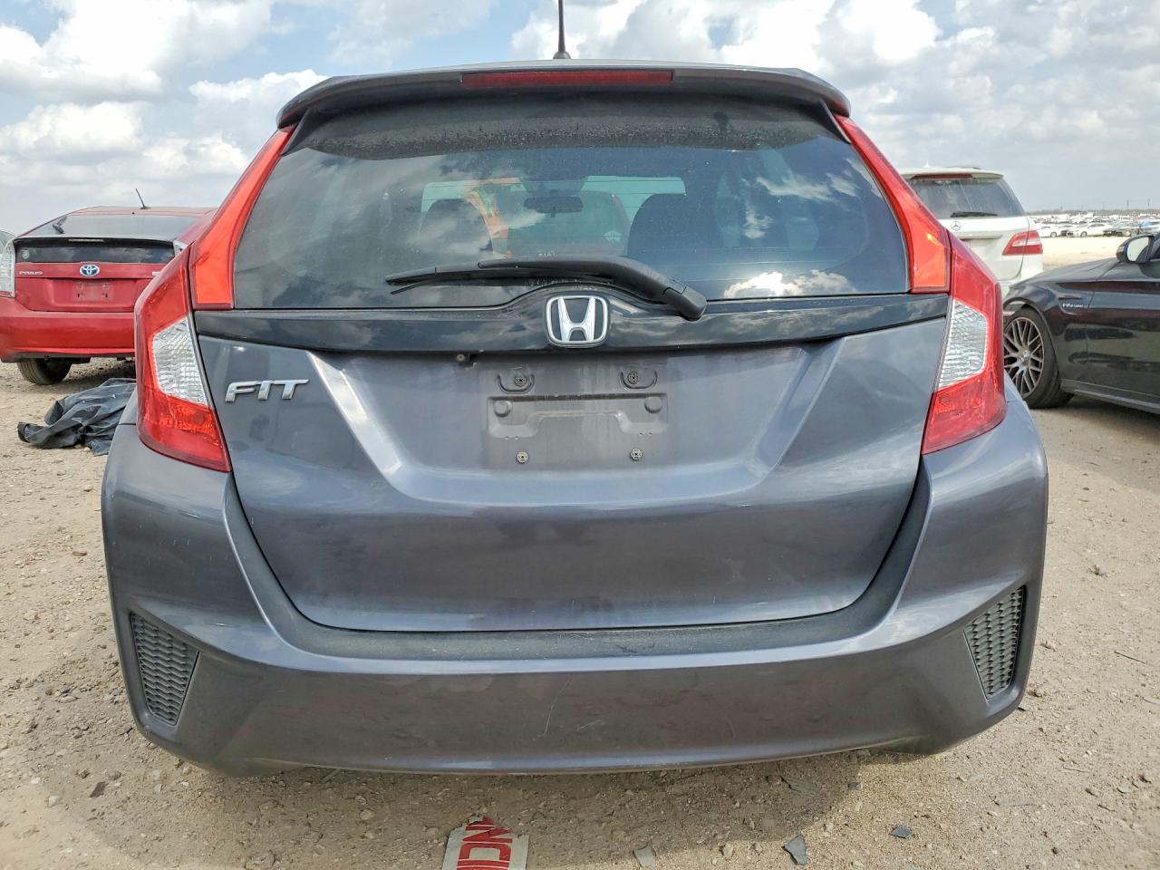 2015 HONDA FIT LX photo 6