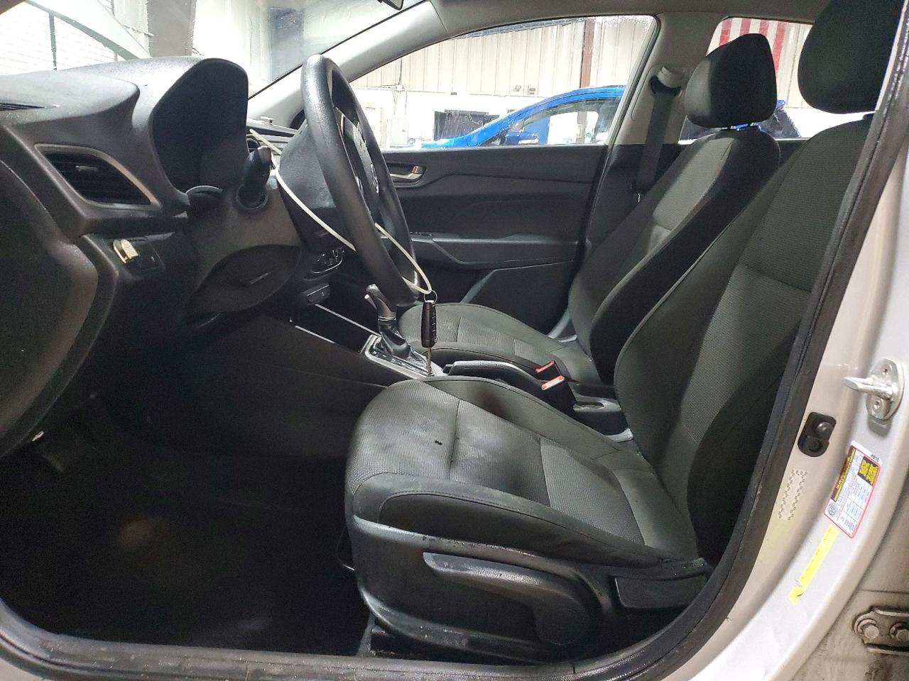 2019 HYUNDAI ACCENT SE photo 13