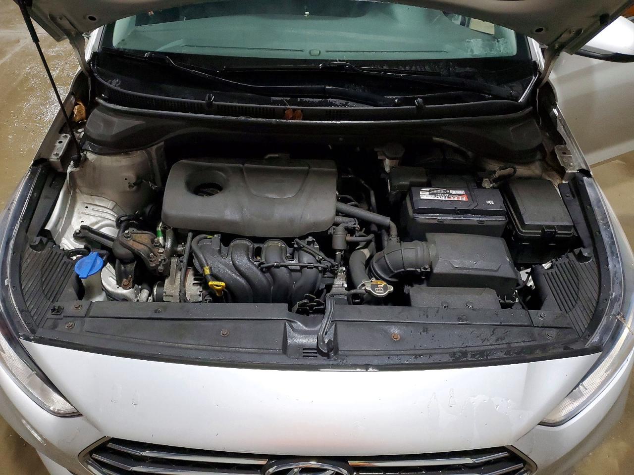 2019 HYUNDAI ACCENT SE photo 21