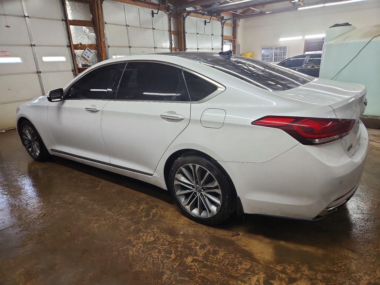 2015 HYUNDAI GENESIS 3.8L photo 4