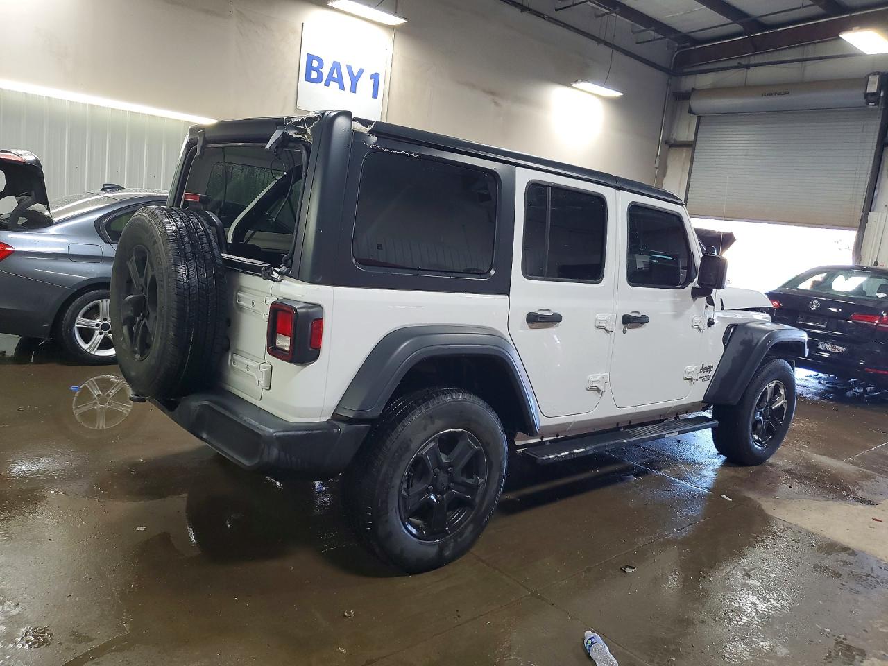 2018 JEEP WRANGLER UNLIMITED SPORT photo 3