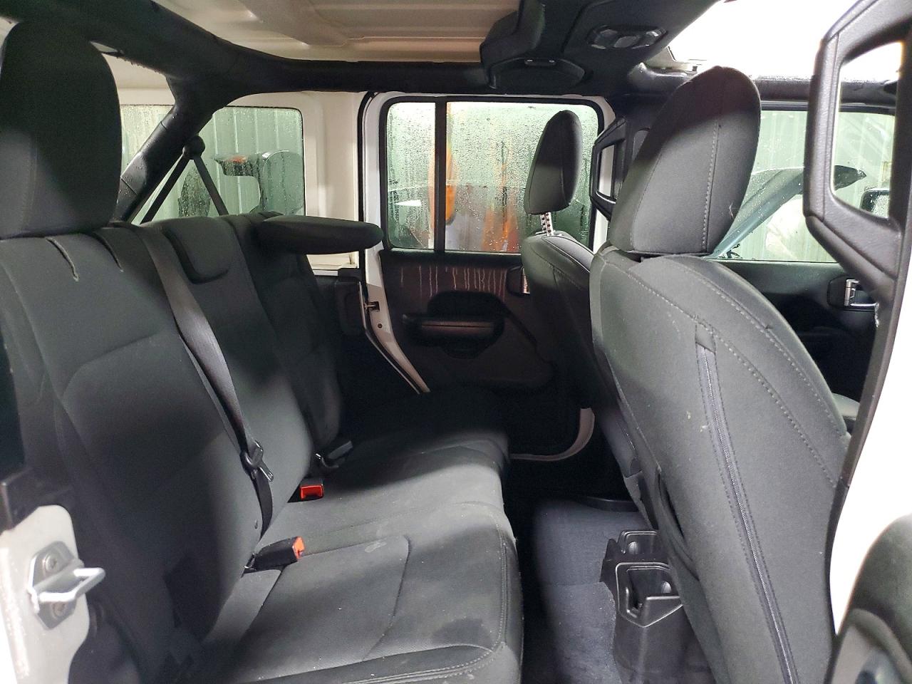 2018 JEEP WRANGLER UNLIMITED SPORT photo 10