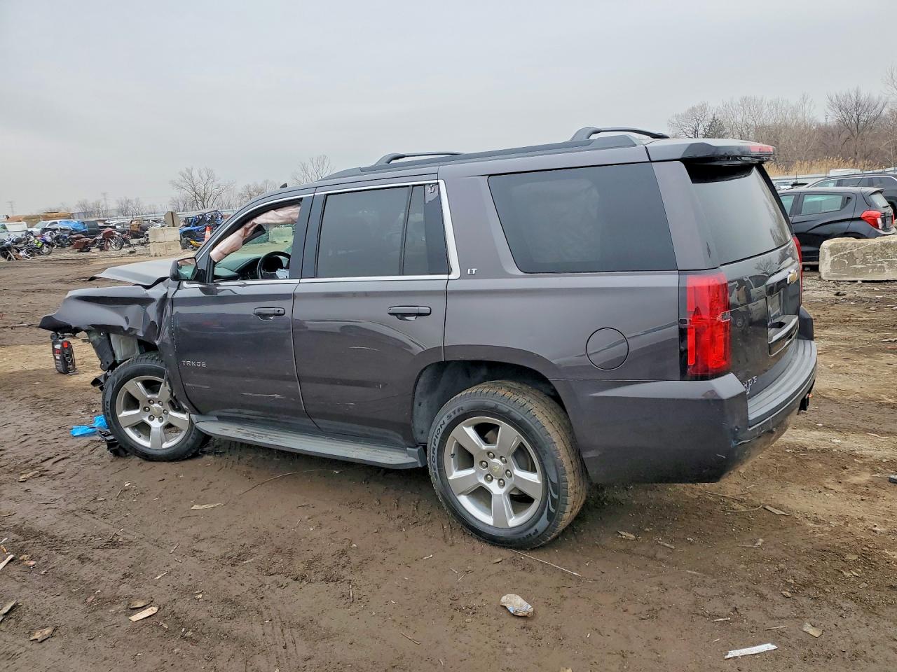 2015 CHEVROLET TAHOE K1500 LT photo 3