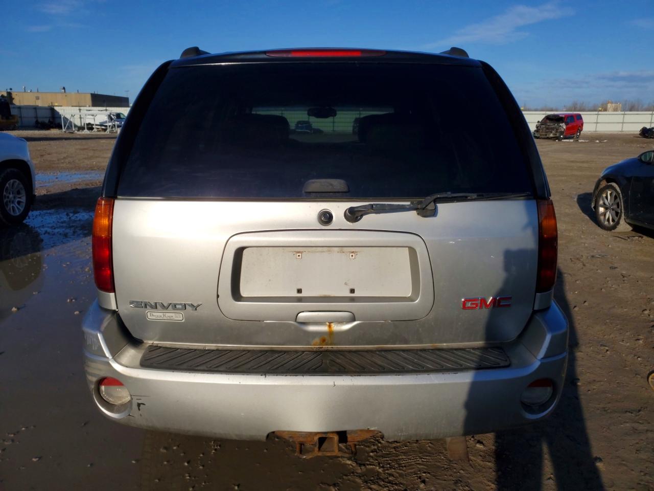 2006 GMC ENVOY photo 11
