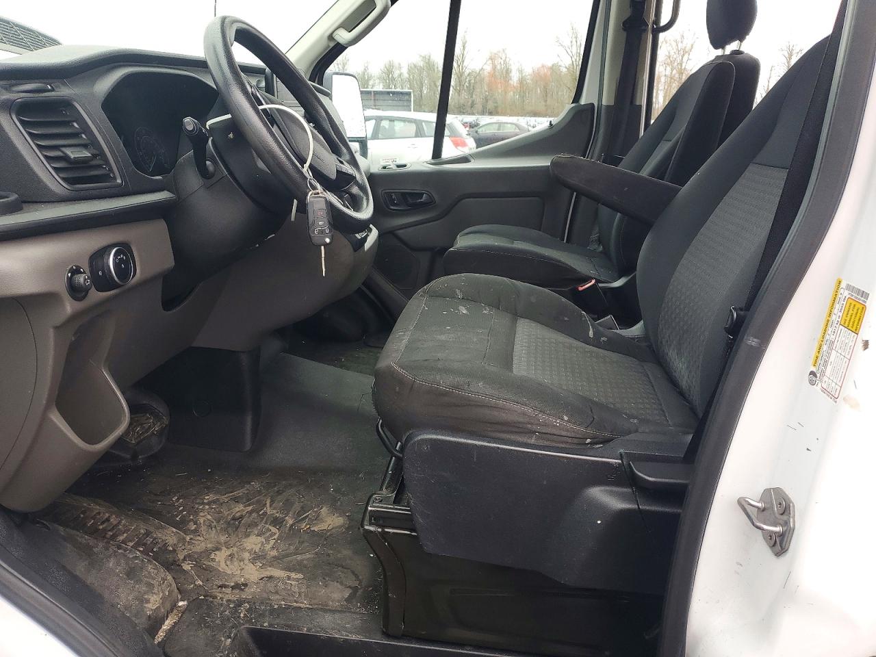 2020 FORD TRANSIT 250 MEDIUM ROOF DELIVERY VAN photo 7