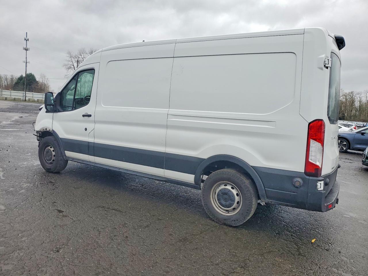 2020 FORD TRANSIT 250 MEDIUM ROOF DELIVERY VAN photo 2