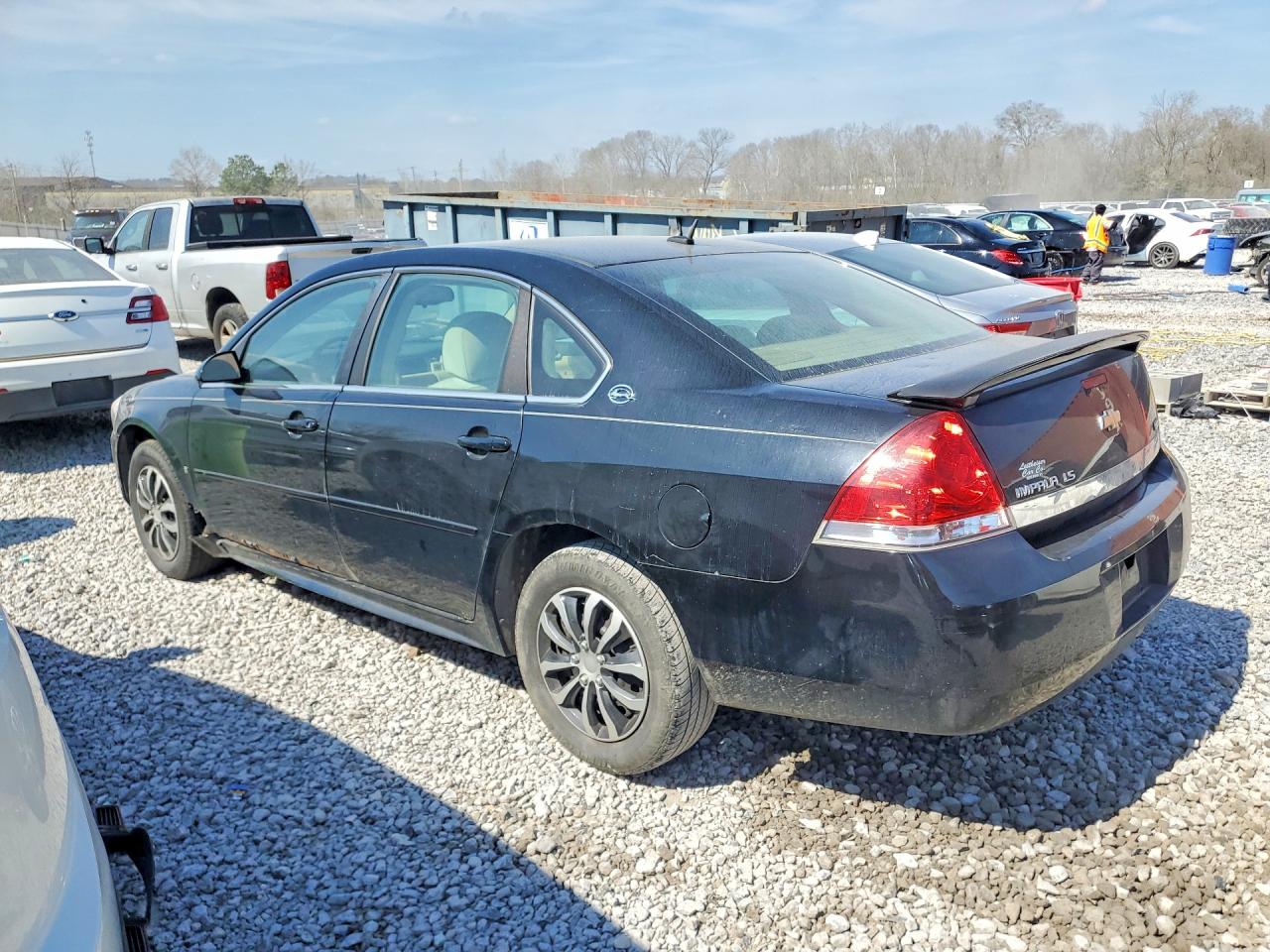 2009 CHEVROLET IMPALA LS photo 2