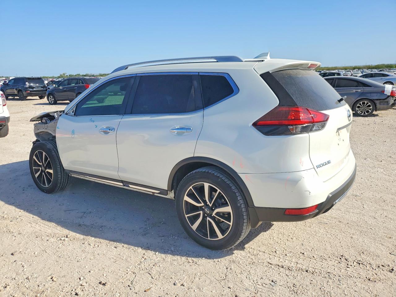 2017 NISSAN ROGUE SL photo 3